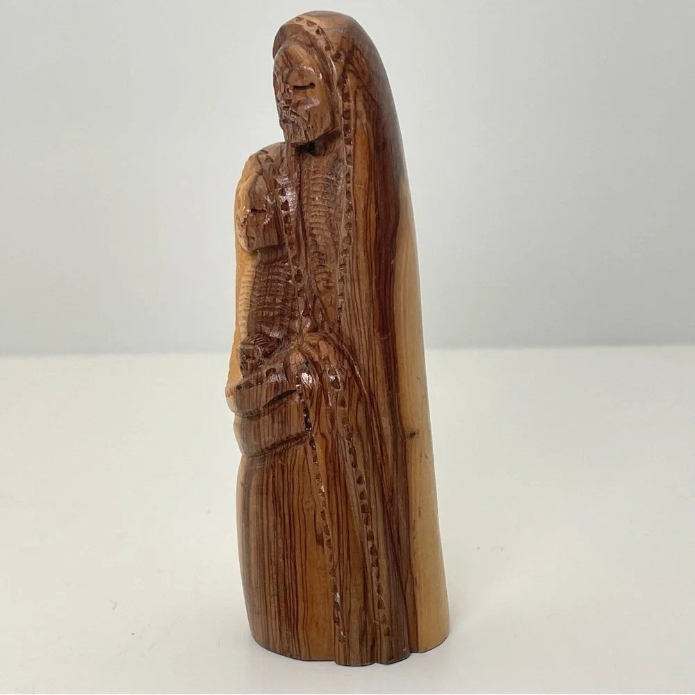 Holy Family Wooden Hand Carved Figures - Picture 3 of 13